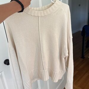 CREAM SWEATER